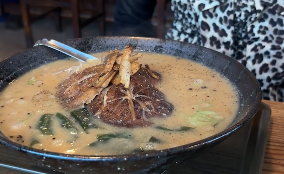 らーめん朱の吉さんにいってきました🍜